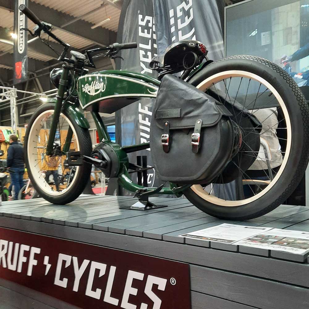 BLUETOUCH a RUFF CYCLES na 4BIKES