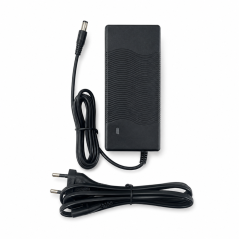 Alkatrész BLUETOUCH Classic Alu 15.0 modellhez – akkumulátortöltő 29,4 V / 2 A
