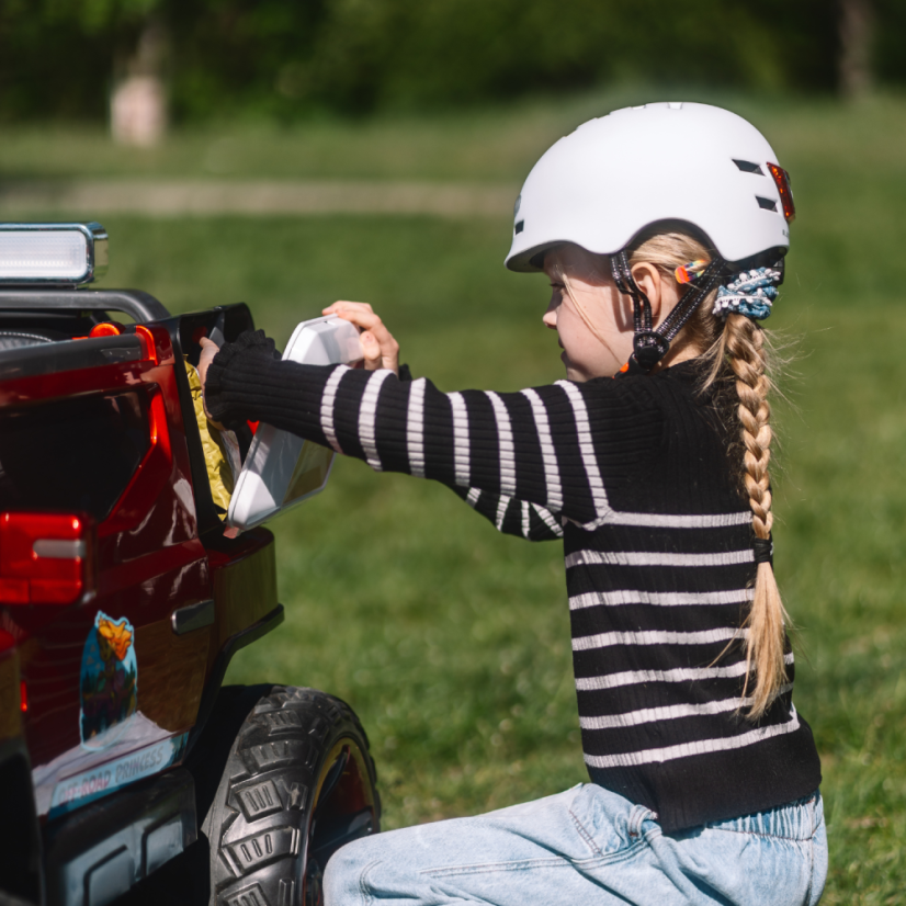 BLUETOUCH kids’ electric off-road - Model range – off-road: “stick it yourself” version