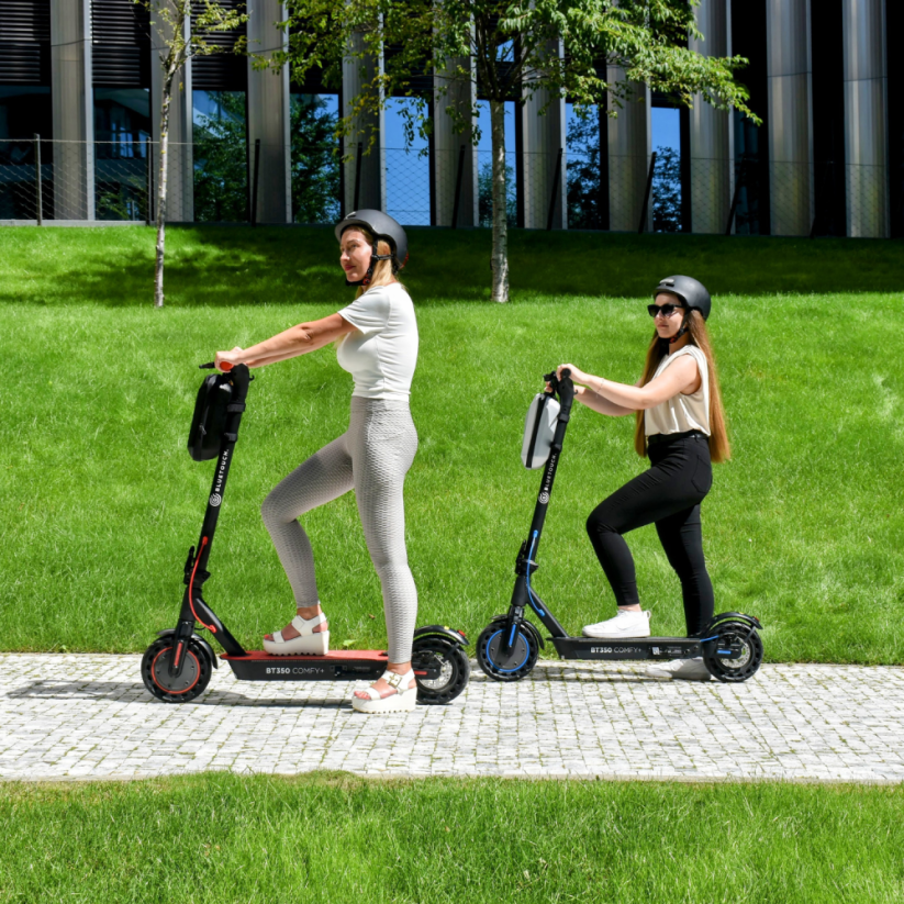 Elektromos roller BLUETOUCH BT350 COMFY+; fekete-piros