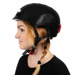 BLUETOUCH Safety Helmet with LED – Black, Glossy