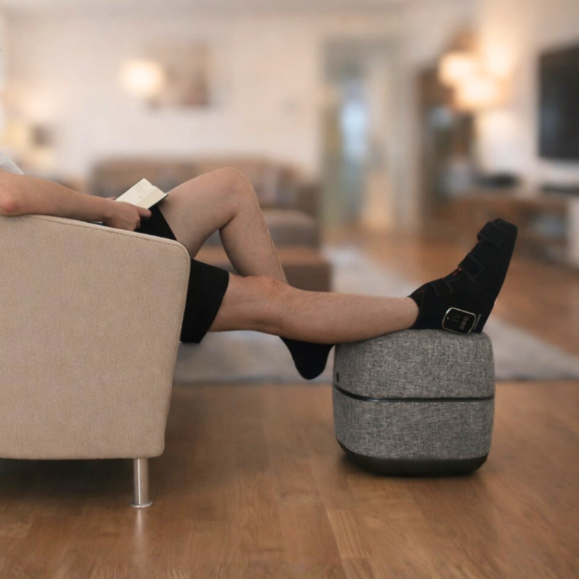 BLUETOUCH – light therapy for ankle and foot